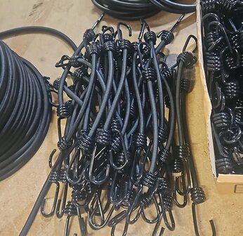 Snelbinder op maat  - metalen uiteinde met oog